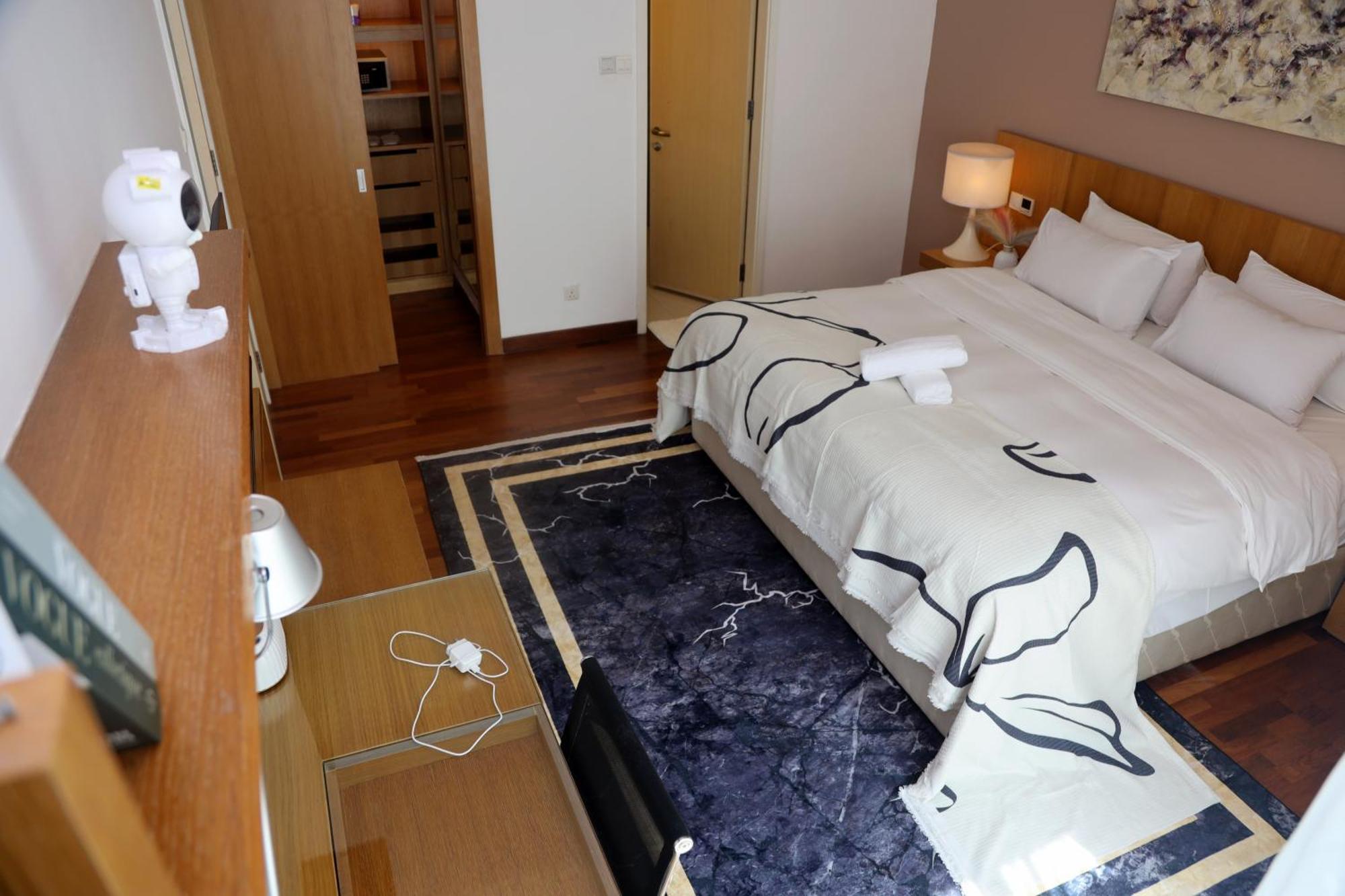 Luxury Cozy Cormar 5 Minutes Walk To Suria Klcc *