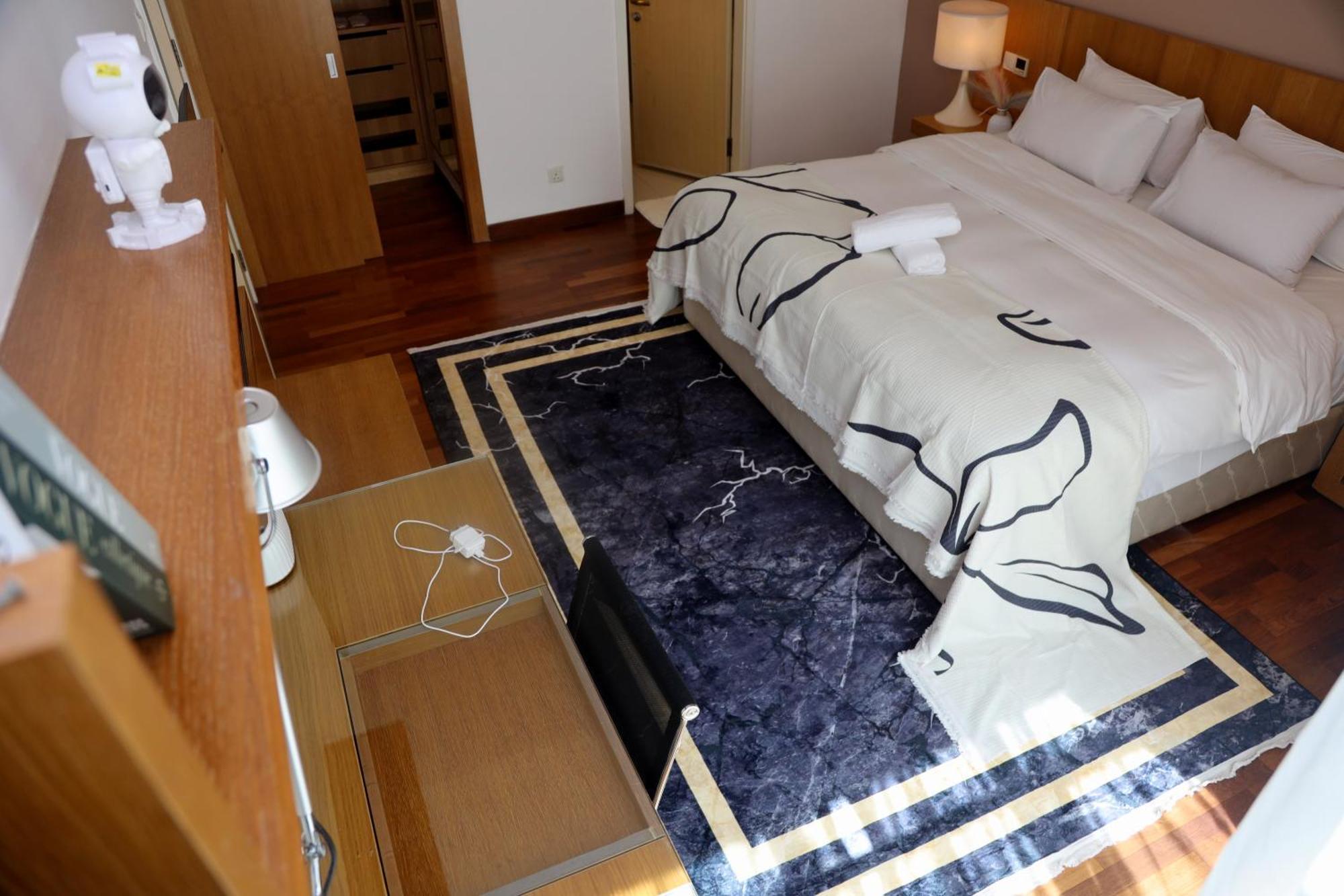 Luxury Cozy Cormar 5 Minutes Walk To Suria Klcc Kuala Lumpur